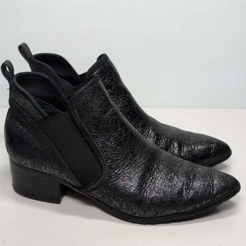 Donald Pliner Darla black glitter ankle boorie boots womans size 6.5